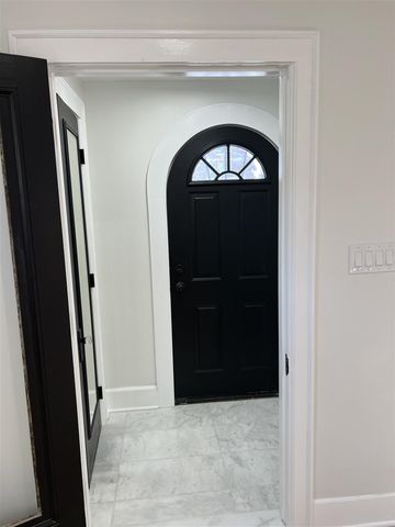 16864 Linwood Street, Detroit, MI 48221