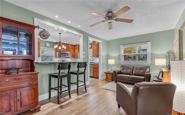 2123 Wake Forest ST, Virginia Beach, VA 23451