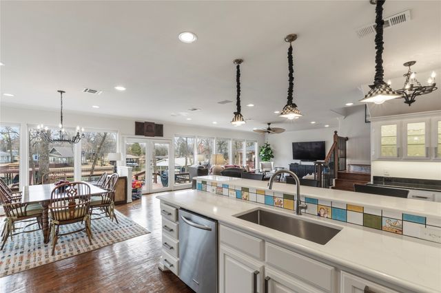 316 Bluebonnet Street, Trinidad, TX 75163