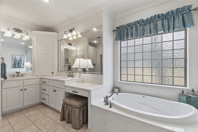 316 Bluebonnet Street, Trinidad, TX 75163