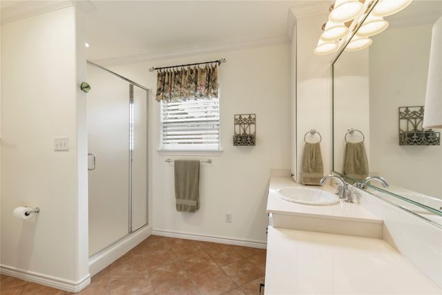 316 Bluebonnet Street, Trinidad, TX 75163