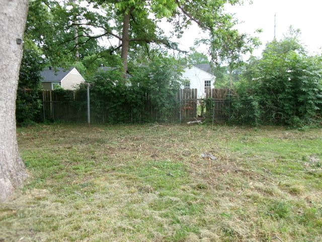 106 Leo Avenue, Shreveport, LA 71105