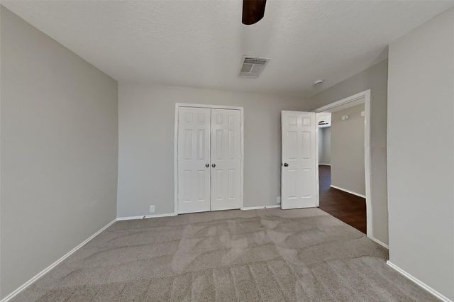 18914 Woodglen Shadows Drive, Humble, TX 77346