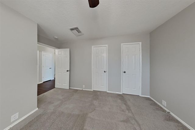 18914 Woodglen Shadows Drive, Humble, TX 77346