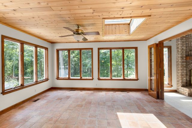 37W305 Crane Road, St. Charles, IL 60175
