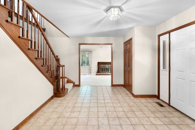 37W305 Crane Road, St. Charles, IL 60175