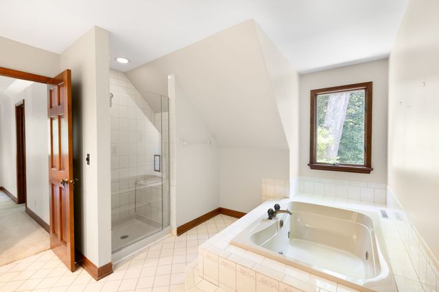 37W305 Crane Road, St. Charles, IL 60175
