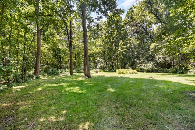 37W305 Crane Road, St. Charles, IL 60175