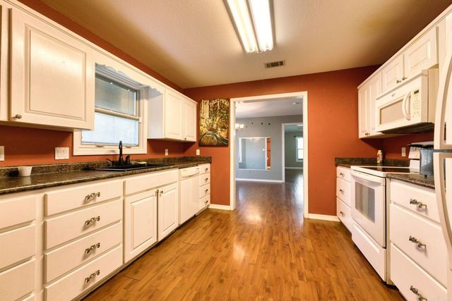 843 Bellaire Drive, Hot Springs, AR 71901