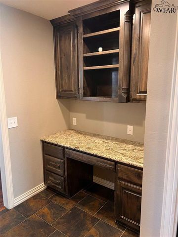 4928 SPRING HILL DRIVE, Wichita Falls, TX 76310