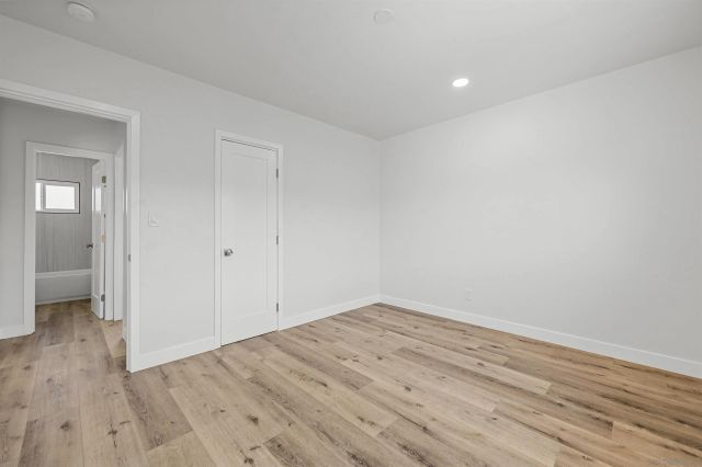 6979-81 Amherst, San Diego, CA 92115