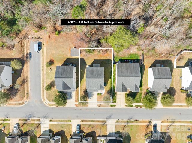 6307 Sydney Mae Lane, Charlotte, NC 28262