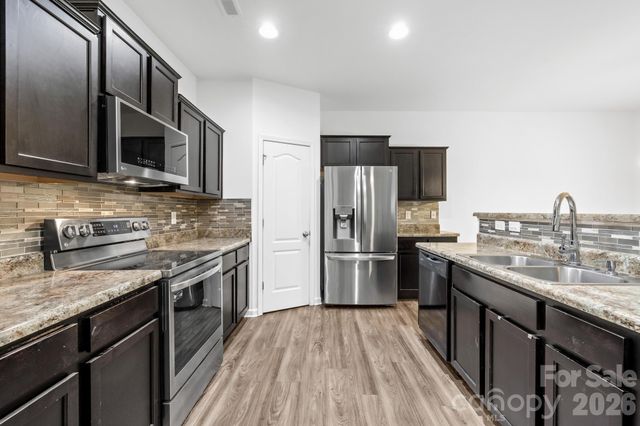 6307 Sydney Mae Lane, Charlotte, NC 28262