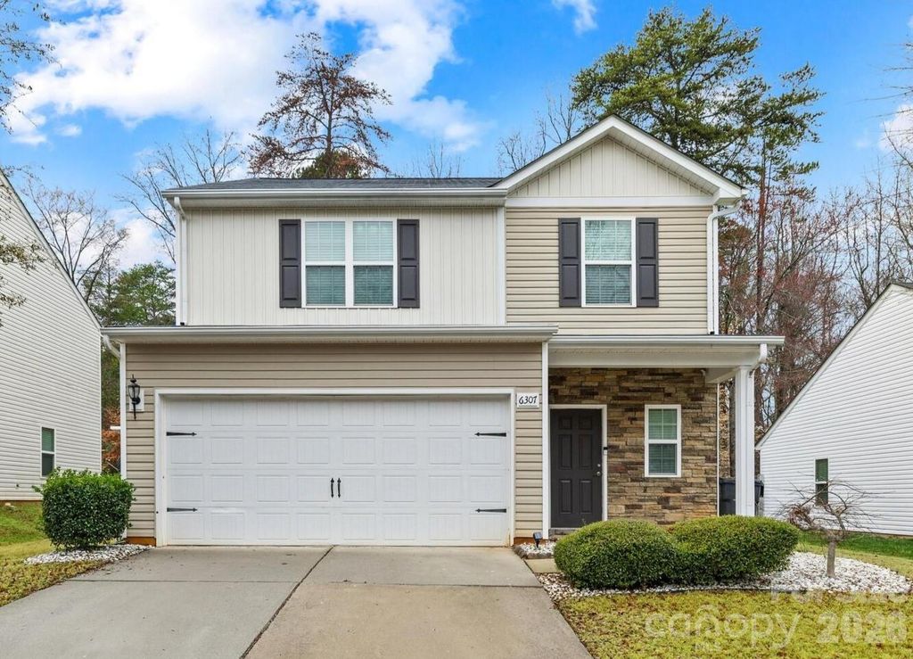 6307 Sydney Mae Lane, Charlotte, NC 28262