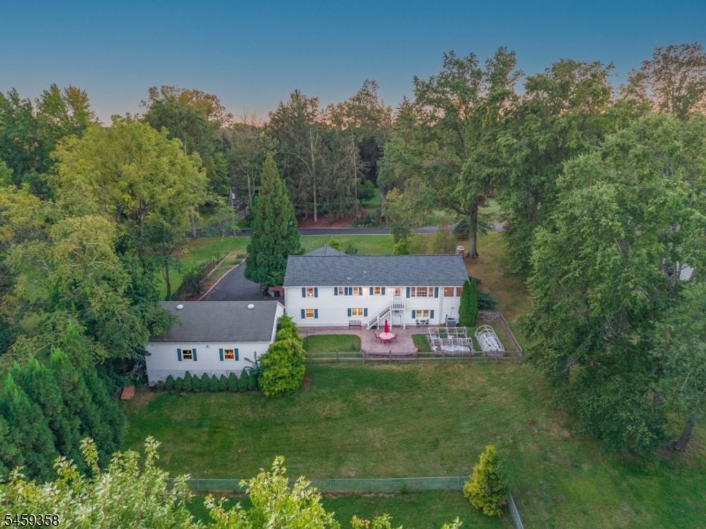 2 Orchard Dr, Scotch Plains Twp., NJ 07076 — photo 2