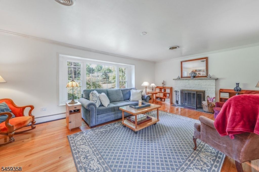 2 Orchard Dr, Scotch Plains Twp., NJ 07076 — photo 4