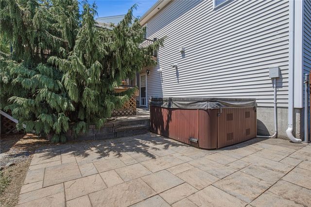 85 Smart Street, Providence, RI 02904