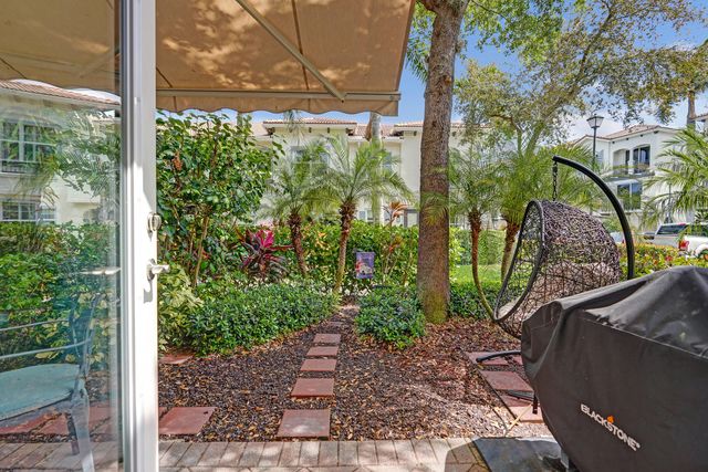 3115 Waterside Circle, Boynton Beach, FL 33435