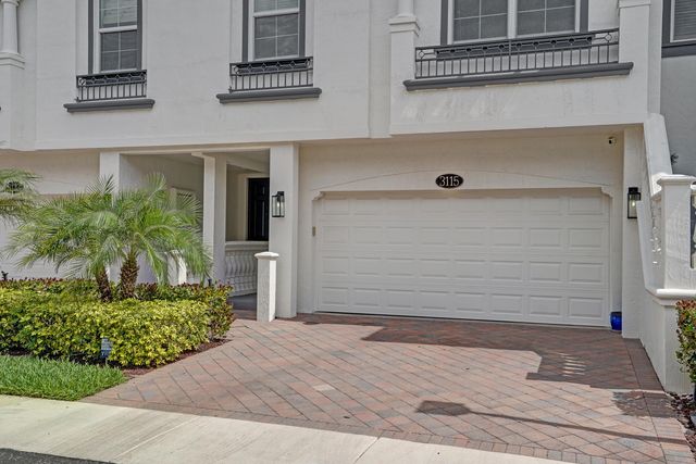 3115 Waterside Circle, Boynton Beach, FL 33435