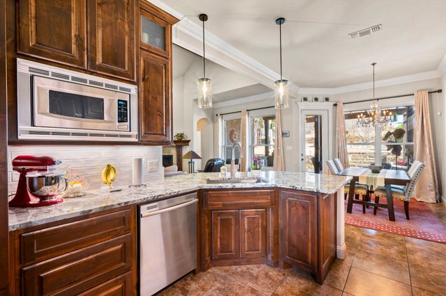 3719 Lonesome Creek Road, Granbury, TX 76049