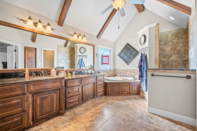 3719 Lonesome Creek Road, Granbury, TX 76049