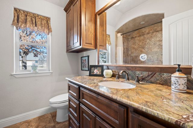 3719 Lonesome Creek Road, Granbury, TX 76049