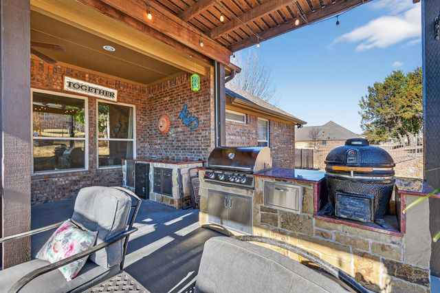 3719 Lonesome Creek Road, Granbury, TX 76049