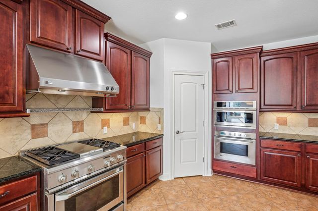 11400 Woodland Hills TRL, Austin, TX 78732