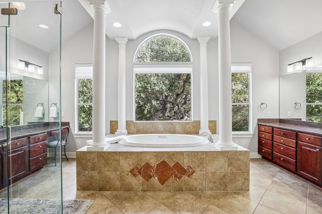 11400 Woodland Hills TRL, Austin, TX 78732