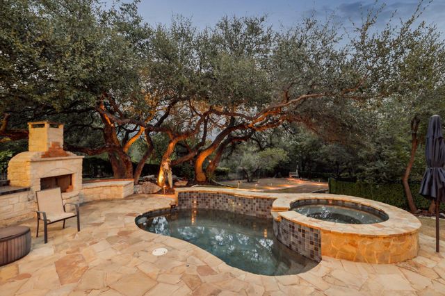 11400 Woodland Hills TRL, Austin, TX 78732