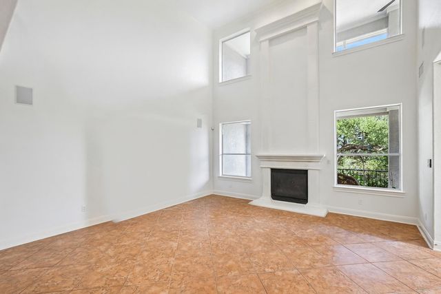 11400 Woodland Hills TRL, Austin, TX 78732