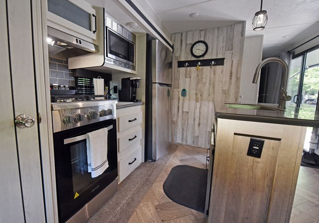 212 Vista Circle, Blairsville, GA 30512