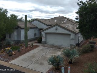 5151 W Arid Canyon Drive, Marana, AZ 85658