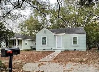 1325 Fourth Avenue, Jackson, MS 39209