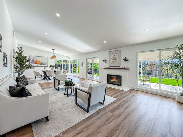 4627 Willens, Woodland Hills, CA 91364