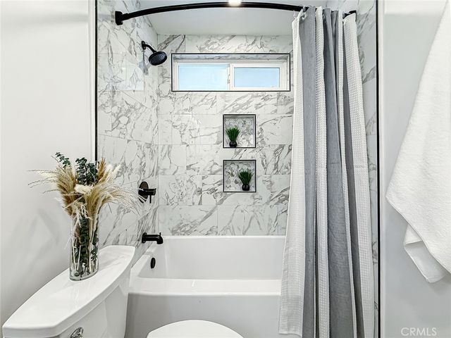 4627 Willens, Woodland Hills, CA 91364