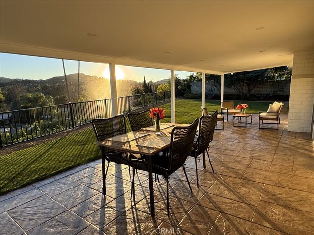 4627 Willens, Woodland Hills, CA 91364