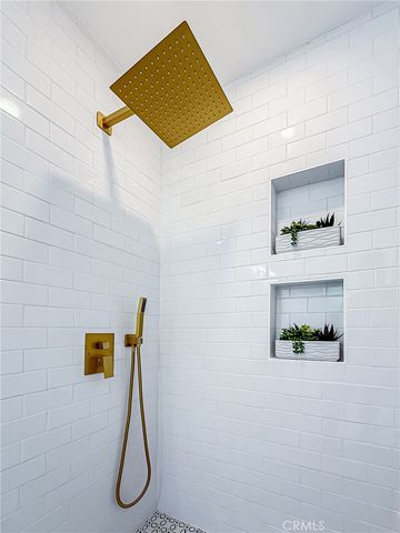 4627 Willens, Woodland Hills, CA 91364