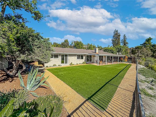 4627 Willens, Woodland Hills, CA 91364