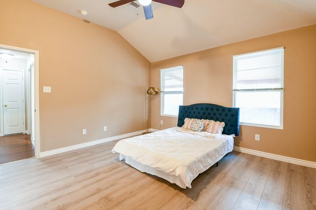 5818 Turmeric Drive, Baytown, TX 77521