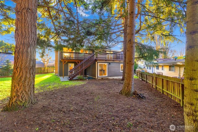 11306 25th Avenue SW, Seattle, WA 98146