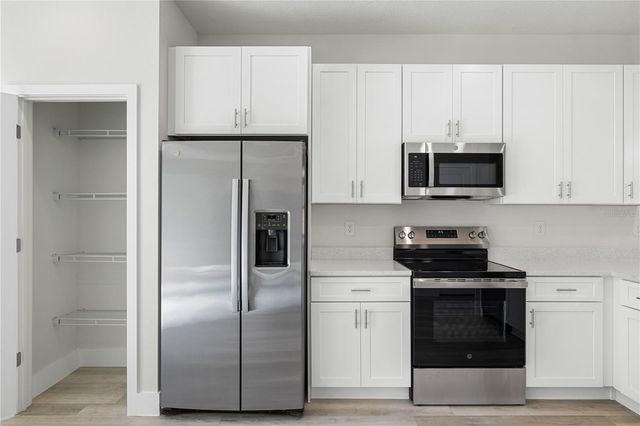 16054 SW 29TH COURT ROAD, Ocala, FL 34473