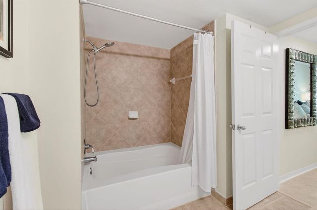 625 Casa Loma Boulevard 403, Boynton Beach, FL 33435