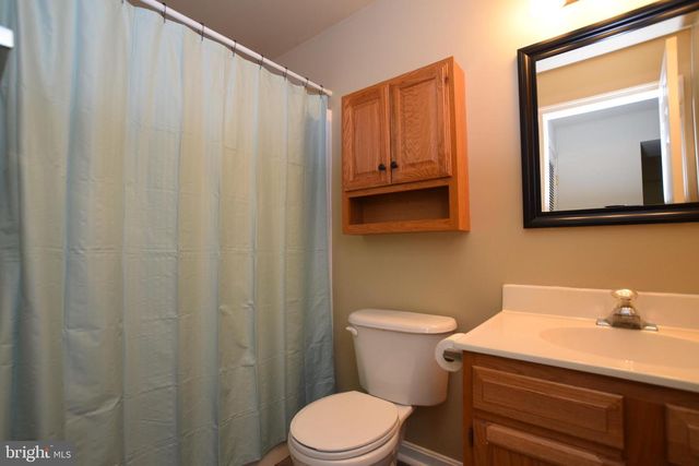 14 BONNIE LEE CT, Stafford, VA 22556