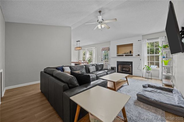 622 Sunpointe Drive, Hope Mills, NC 28348