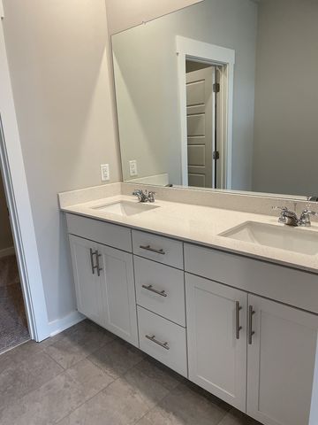 385 Casper Dr, Spring Hill, TN 37174