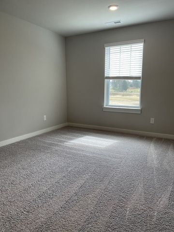 385 Casper Dr, Spring Hill, TN 37174