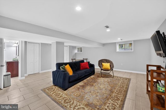 3913 MADISON ST, Hyattsville, MD 20781