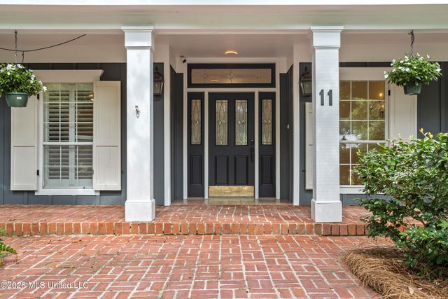 11 Japonica Drive, Pass Christian, MS 39571