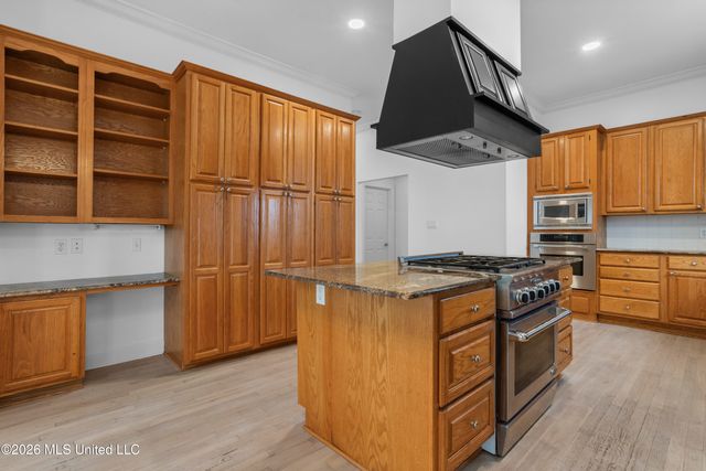 11 Japonica Drive, Pass Christian, MS 39571
